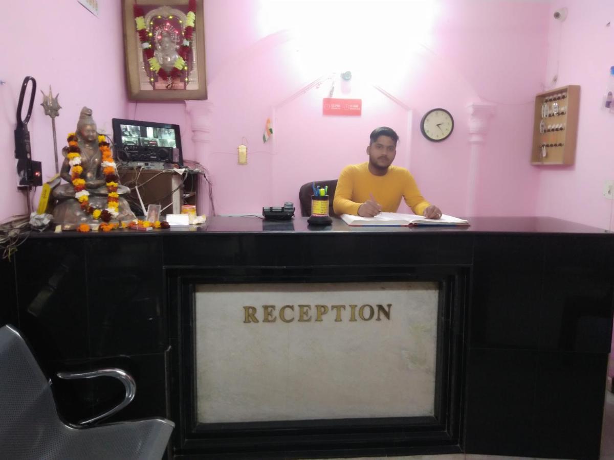 Hotel Raj Hans Dx New Delhi Luaran gambar